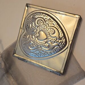 Vintage Artisan Crafted Bifold Pocket Mirror Raised Puffy Heart NWOT Gift Pouch